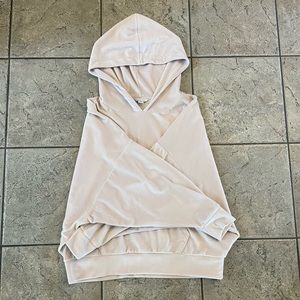 American Eagle Soft Hoodie Size: L